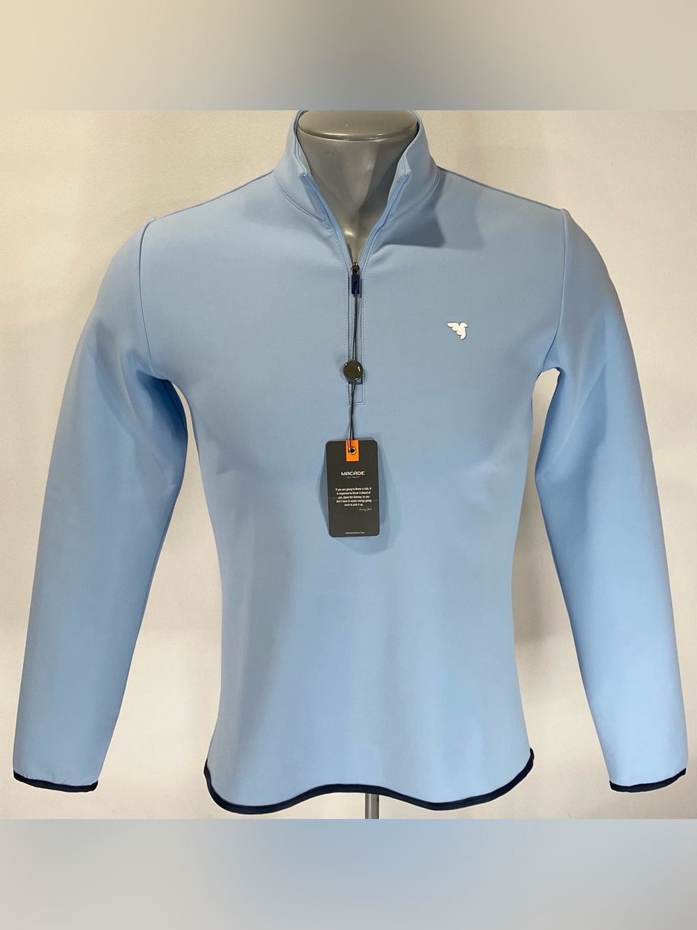 Macade Golf NWT Womens Medium 1/4 Zip Golf Shirt Light Blue